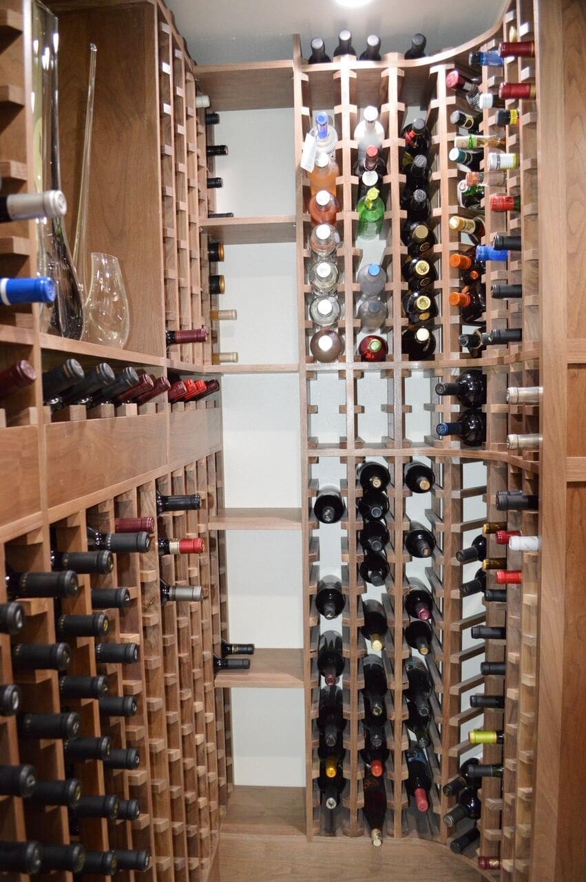 Wine storage cooling discount systems